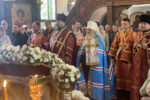 В Неделю 2-ю по Пасхе митрополит Серафим совершил Литургию в Кафедральном соборе прп. Серафима Саровского