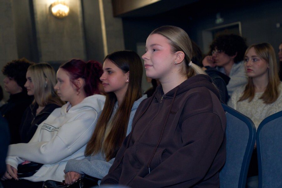 photo_2026-02-20_10-53-30