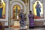 Митрополит Серафим совершил Литургию в 5-ю Неделю Великого поста