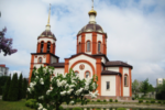 Праздник Святой Троицы отметили в Сретенском храме Калининграда